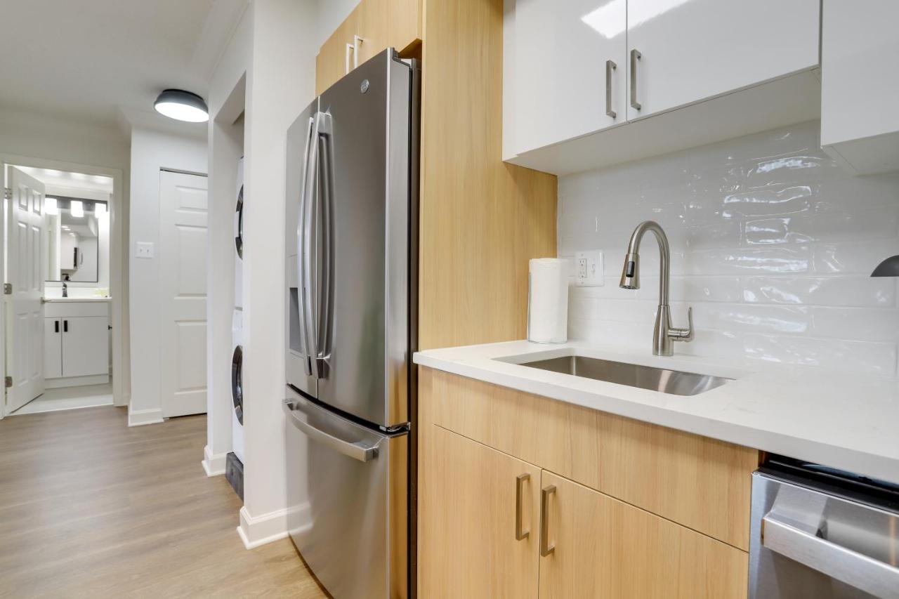 Modern & Charming Apt With Rooftop @Pentagon City Arlington Exterior foto